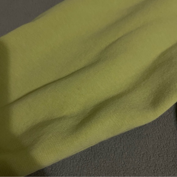 Neon green/yellow Nike hoodie - Picture 4 of 6